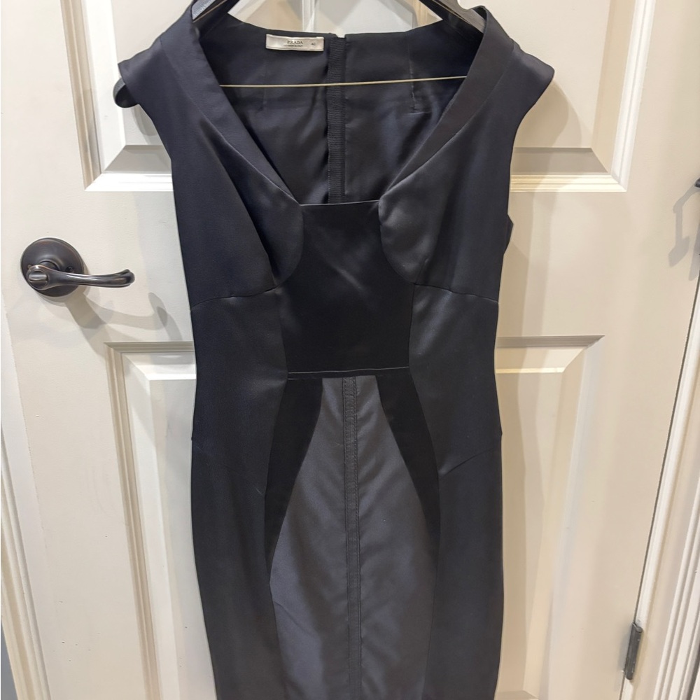 Prada Black Sheath Dress V-Neck Cap Sleeve Midi